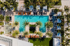 Brand New Upscale Luxury Designer Home Water Views